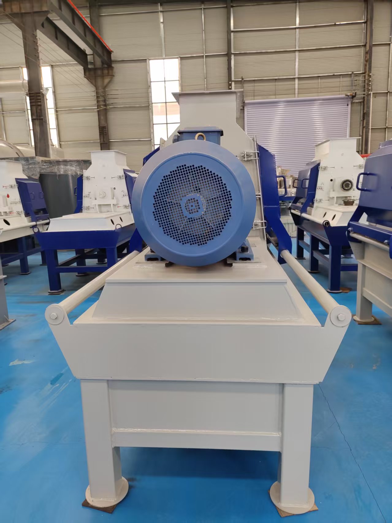 مطحنة القش بالمطرقة